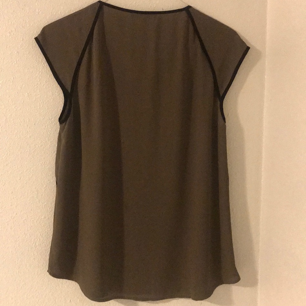 Olive Green Zip-Up Blouse - Picture 2 of 3